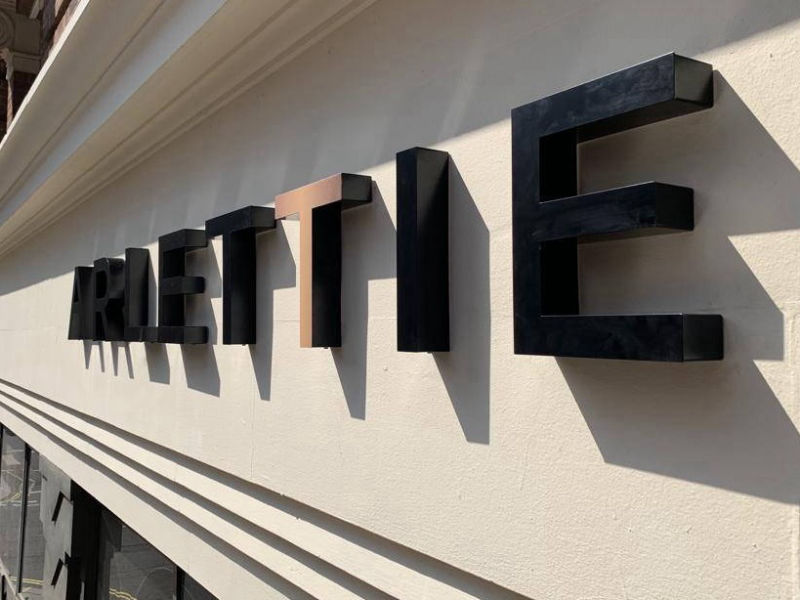 3d metal lettering